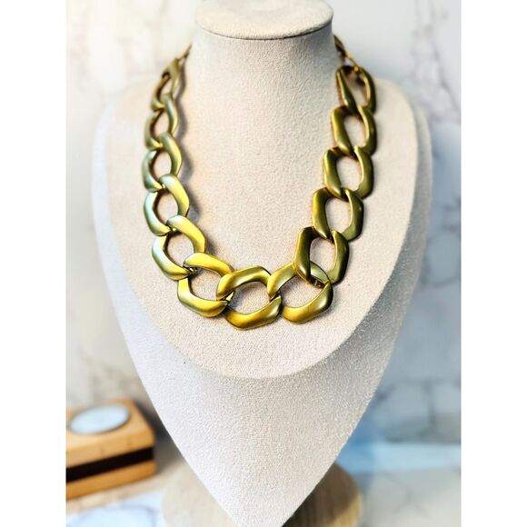 Vintage Matte Collar Necklace - Picture 4 of 6